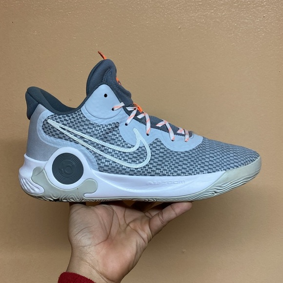 Nike KD Trey 5 IX “Pure Platinum” - Picture 6 of 16